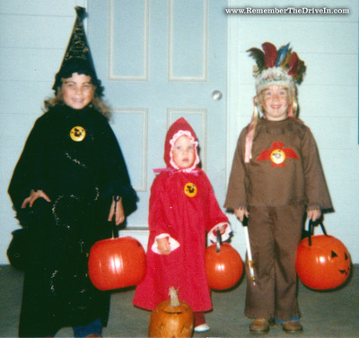 Kimberly and Rochelle - Jason - Halloween 1979