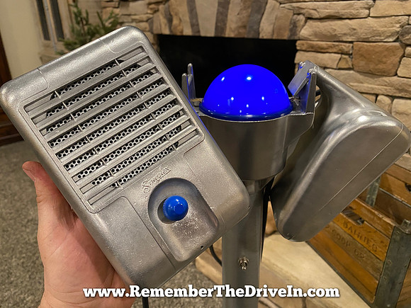 1950's Simplex De Luxe In-A-Car Speakers with a red glow top!