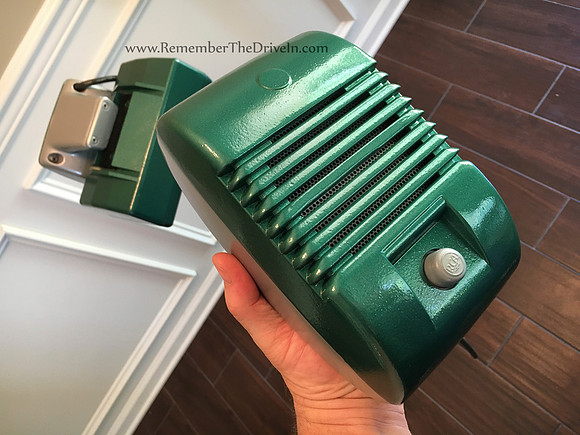 Beautiful Hammered Green and Grey w/ Bluetooth & MP3