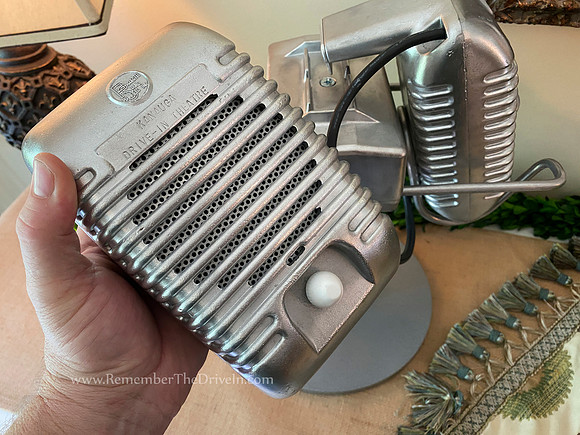 Kanauga Drive-In Theatre Speaker Set w/ Bluetooth & MP3