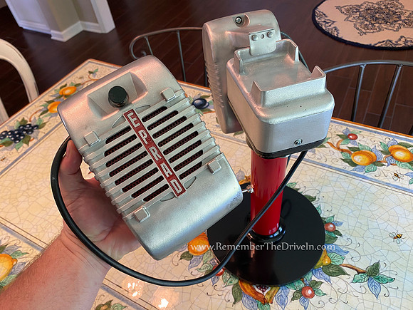 EPRAD Red and Black Drive-In Set w/ Bluetooth & MP3