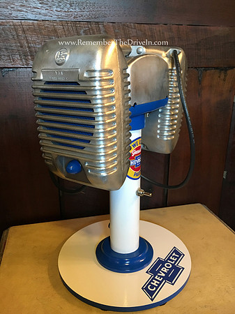 Chevrolet Bowtie Themed Drive-In Speaker Set w/ Bluetooth & MP3