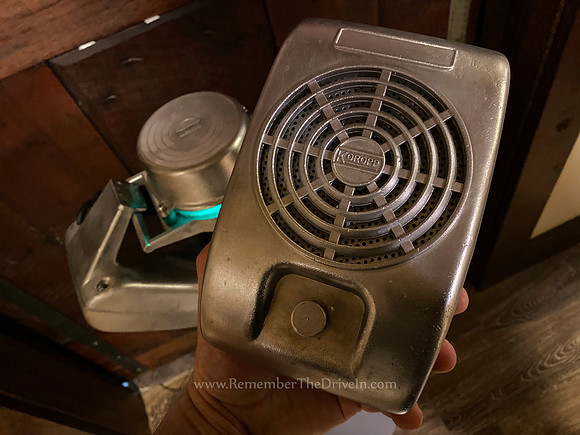 Like Factory New Koropp Drive-In Speaker Set w/ Bluetooth & MP3